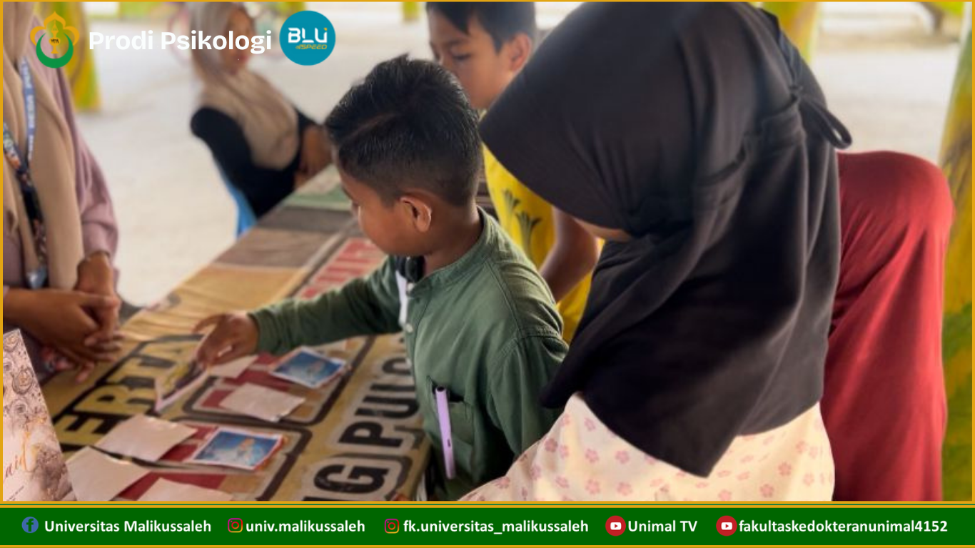 Asah Daya Ingat, Mahasiswa KKN Unimal Kelompok 58 Ajak Anak-anak Gampong Pulo Iboih Main Memory Card